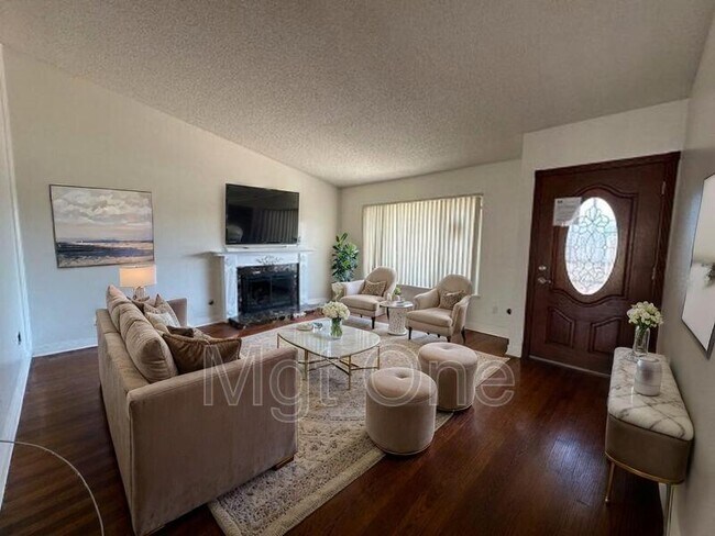Photo - 23672 Suncrest Ave