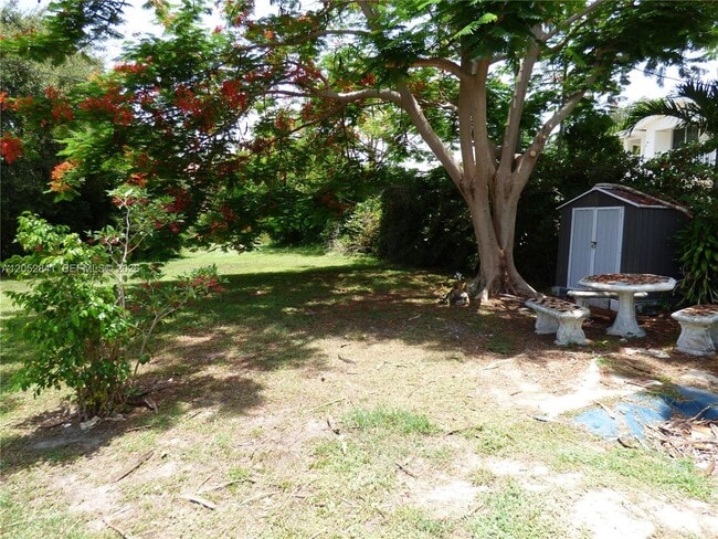 Photo - 2322 Johnson St Unidad 1