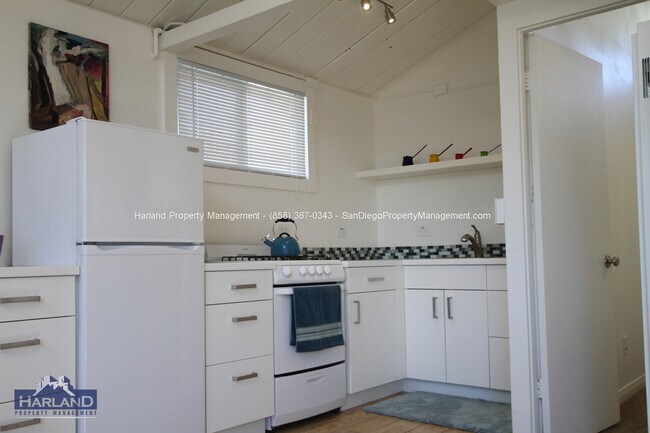 Photo - 6250-6264.5-62645 Stanley Ave