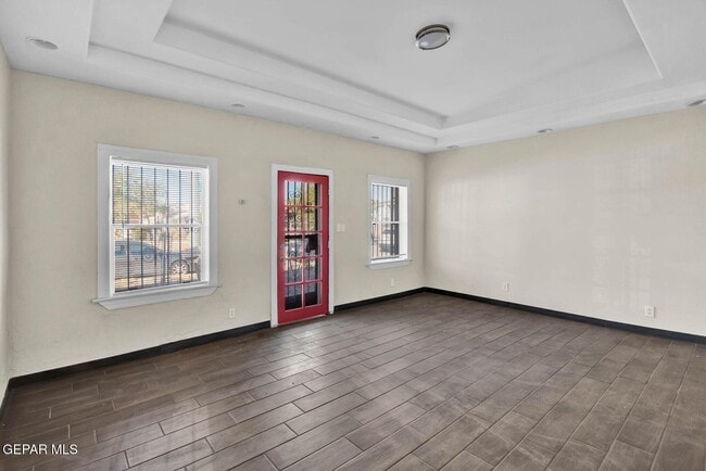 Photo - 3816 Findley Ave