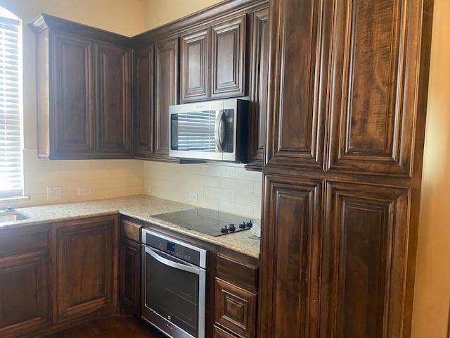 Photo - 844 Dartford Dr