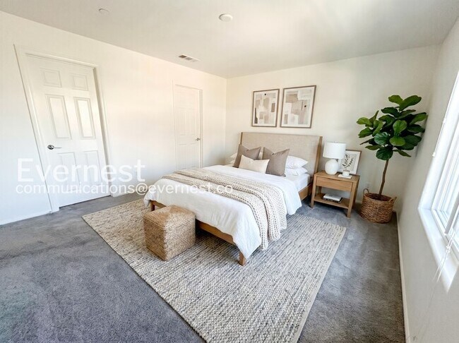 Photo - 639 Sedum Ave.