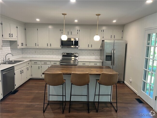 Building Photo - 11526 Chester Station Dr Rental