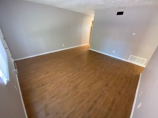 Photo - 451 Alden Ave Unit 451-4