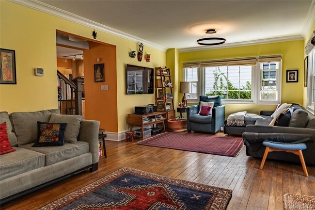 Photo - 63 Myrtle Blvd