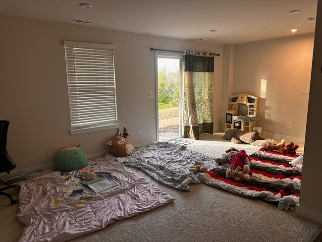 Photo - 9924 Oaklawn Blvd NW
