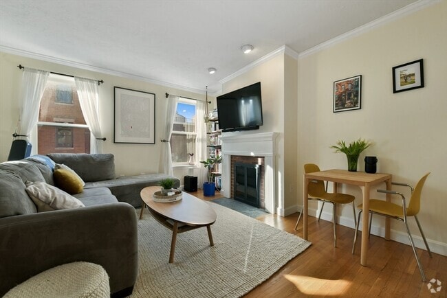 Building Photo - 6 Grove St Unit 3 Rental
