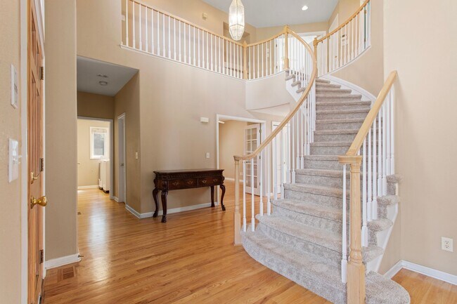 625 S Snowmass Cir