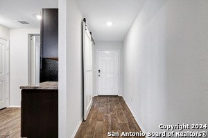Photo - 2850 Lindenwood Run