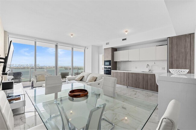 Photo - 2900 NE 7th Ave Condo