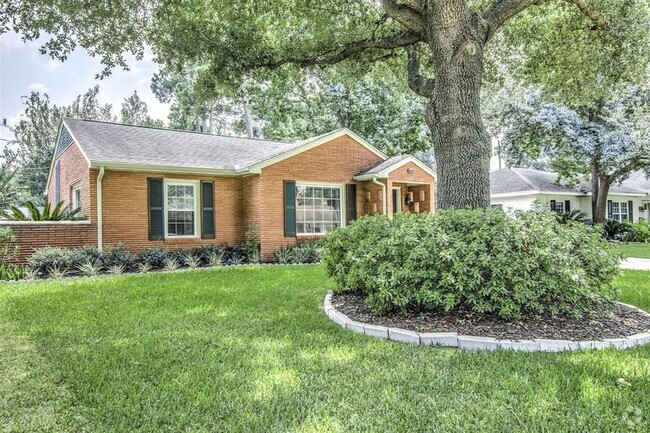 Building Photo - 1607 Libbey Dr Rental