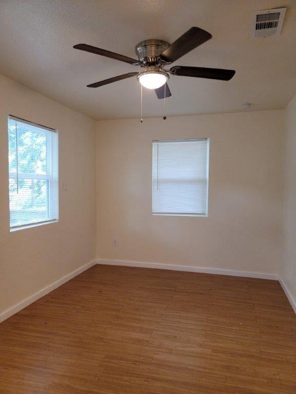 Photo - 1410 Singleton Ave