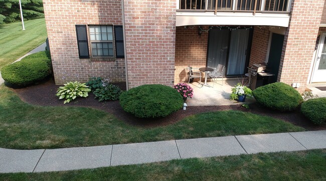 Building Photo - 2666 Rolling Green Pl Unit 2666