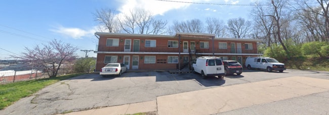 Photo - 611 Ewing Ave Unit Apt B