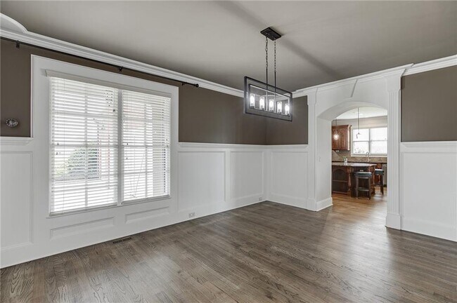 Photo - 4612 Grandview Pkwy
