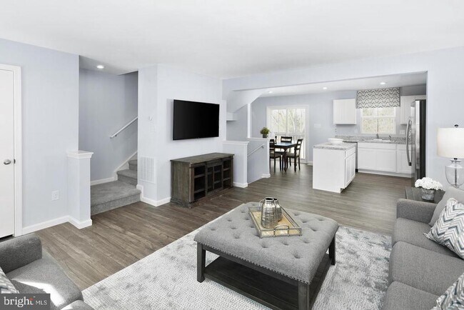 Photo - 601 Yellow Bill Ln