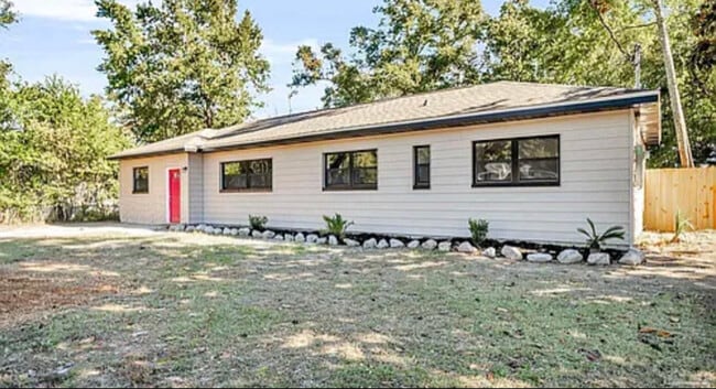 Photo - 22 Adkinson Dr