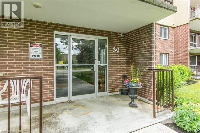 Photo - 30 Avalon Pl Unit 203