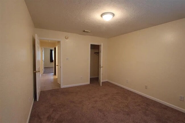 Photo - 22715 Bridgewater Dr