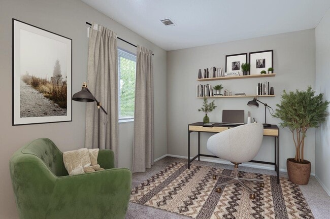 Lakeshore Reserve Off 86th Apartments and Townhomes
