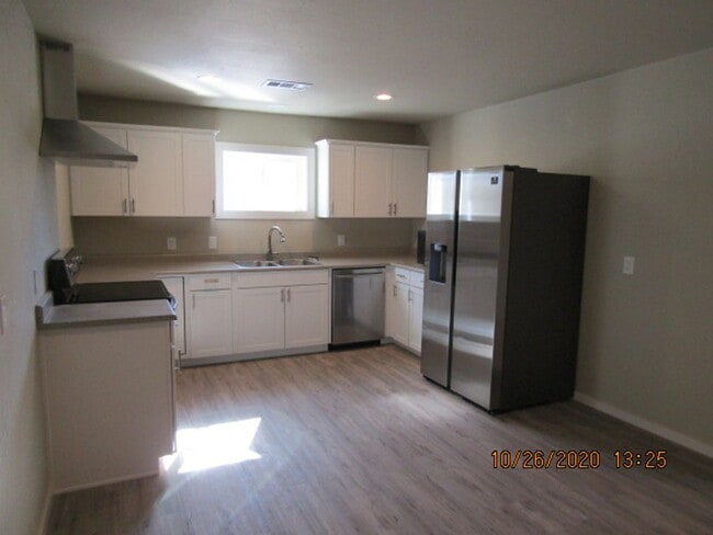 Photo - 810 N 5th St Apartment Unit C-Residential