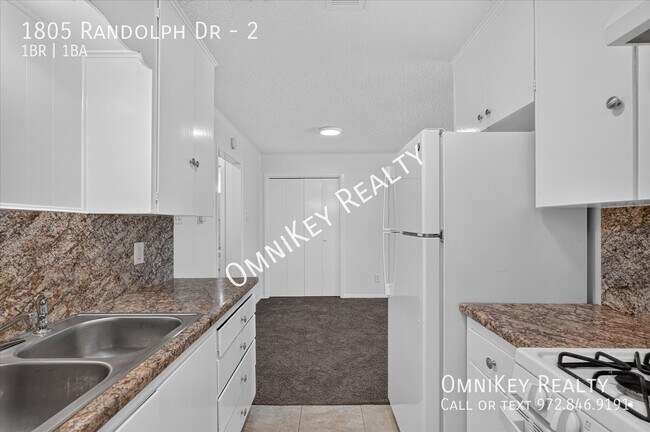 1805 Randolph Dr Unit 2