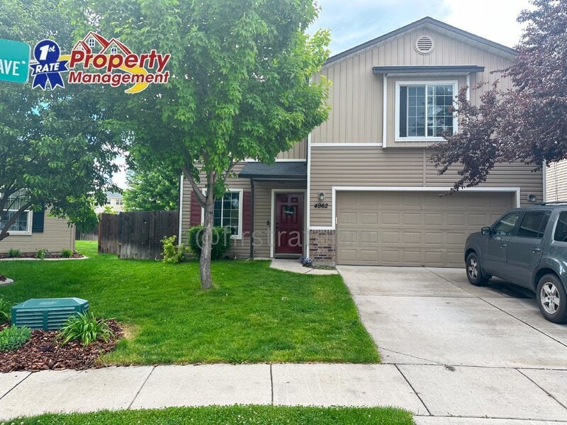 Photo - 4962 N Newsham Ave