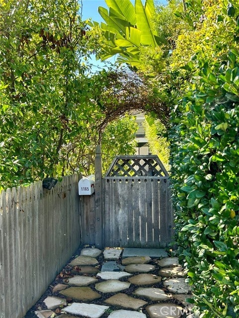 Photo - 1165 Catalina St