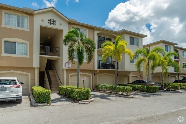 Building Photo - 800 Crestwood Ct S Unit 801 Rental