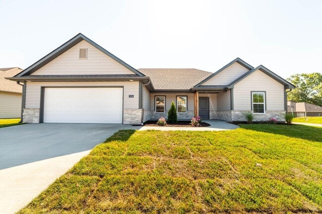Building Photo - 2124 Brengman Dr Rental