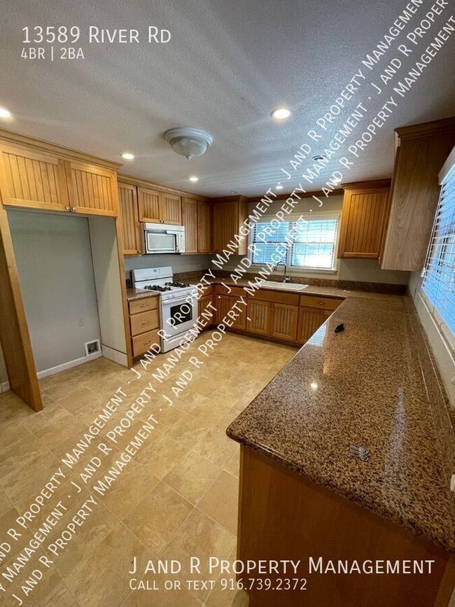 Photo - 13589 River Rd
