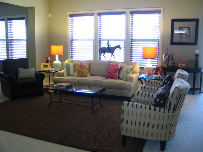Building Photo - 527 Tranquil Sound Dr Unit Room with Bath