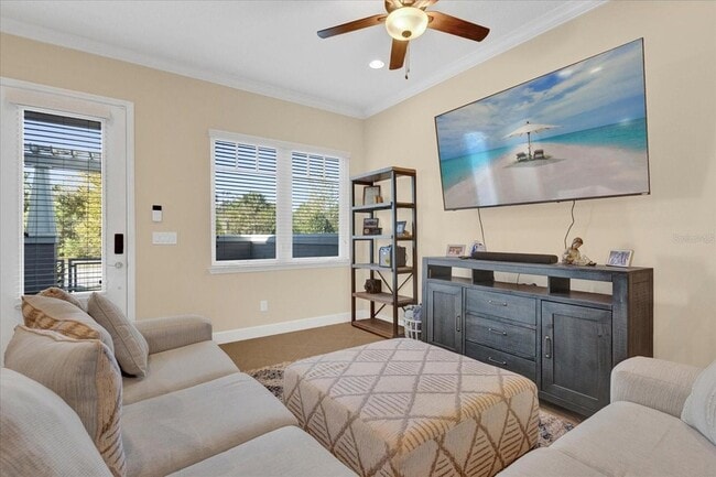 9219 Laureate Blvd