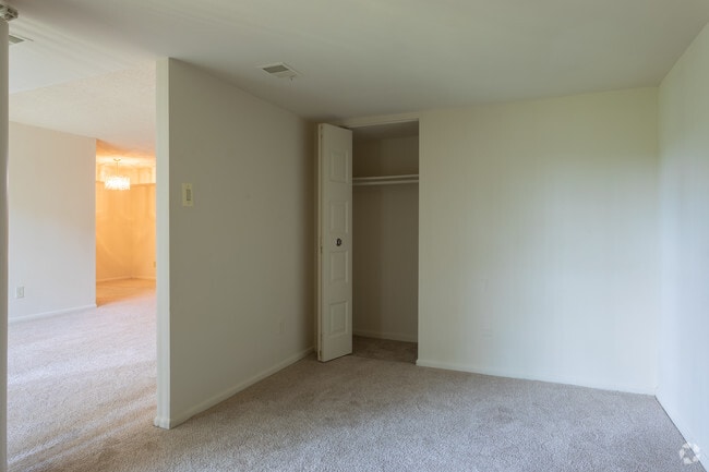 Building 9514 - Apt 202