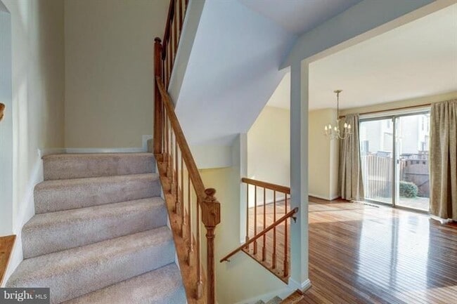 Photo - 9031 Lee Hwy