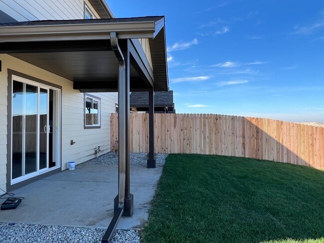 Photo - Brand New 3 Bed 2.5 Bath with double attached garage in Belgrade