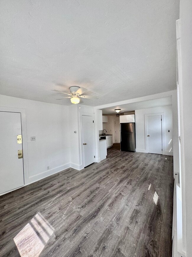 Photo - 90 Brook Rd Unit 1R