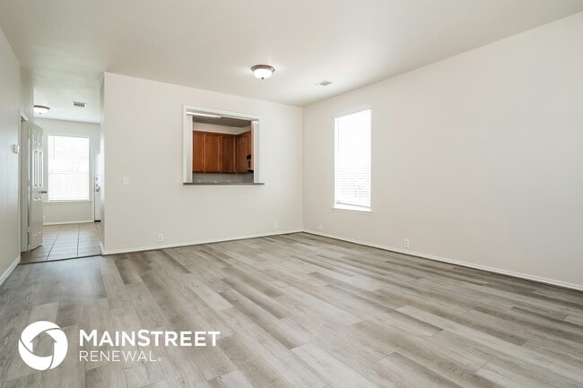 Photo - 10648 Traymore Dr