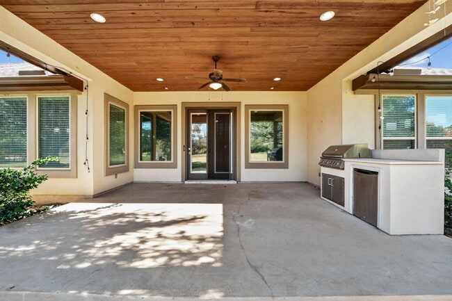 Photo - 112 Sweetleaf Cv