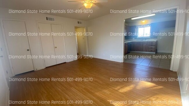 Photo - 500 Warren St