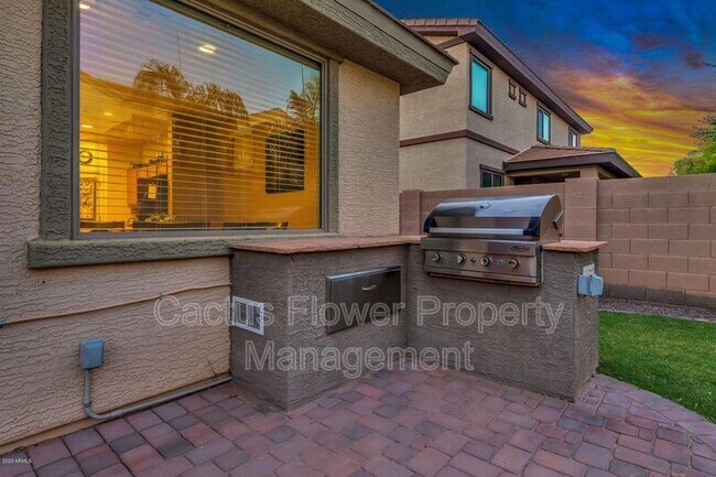 Photo - 4745 S Southwind Dr