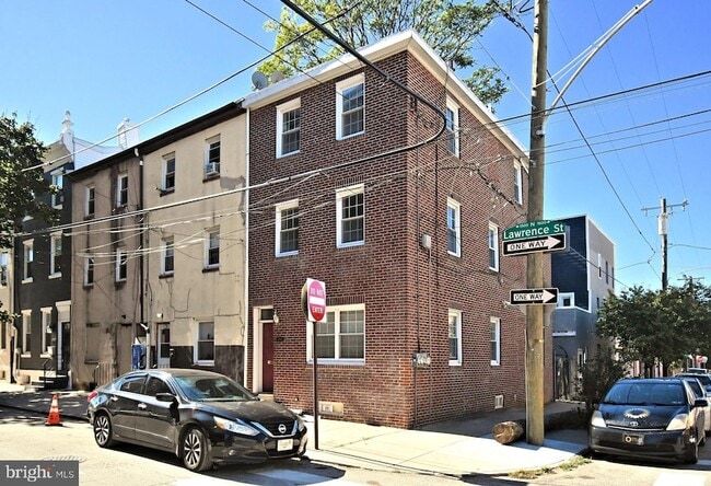 Photo - 1554 N Lawrence St