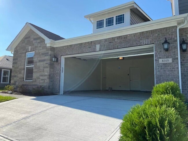 Photo - 8315 Glacier Ridge Dr