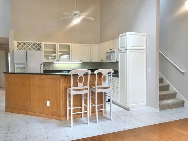 Photo - 3203 St James Dr SE Unit .