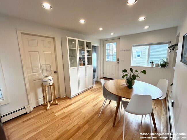 Photo - 34 Everett Ave