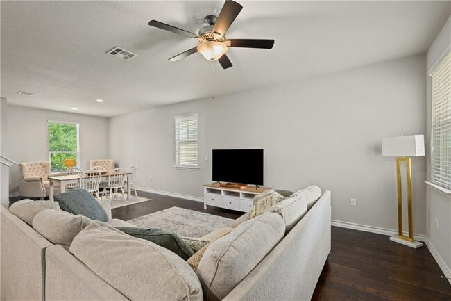 Photo - 5308 Golden Canary Ln