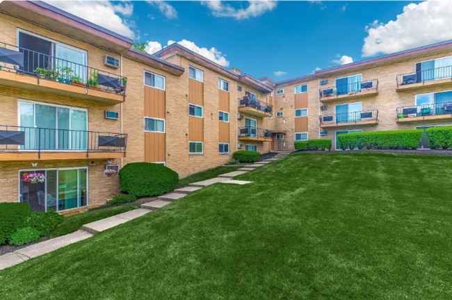 Photo - Park House 7945-7947 Mentor Ave