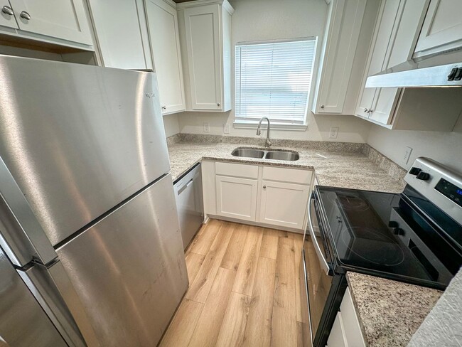 Photo - G 116-118 Gruver Circle Unit 118