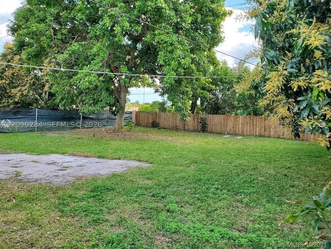 1630 NE 157th Ter