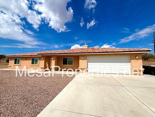 Photo - 11155 Phelan Rd Casa